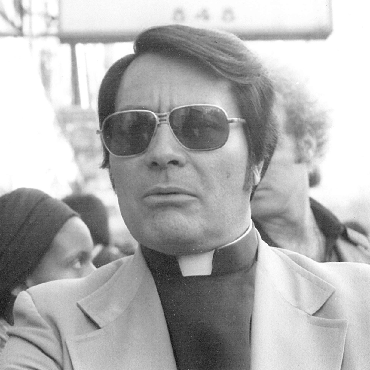 lynn indiana jim jones preacher psychopath cult leader